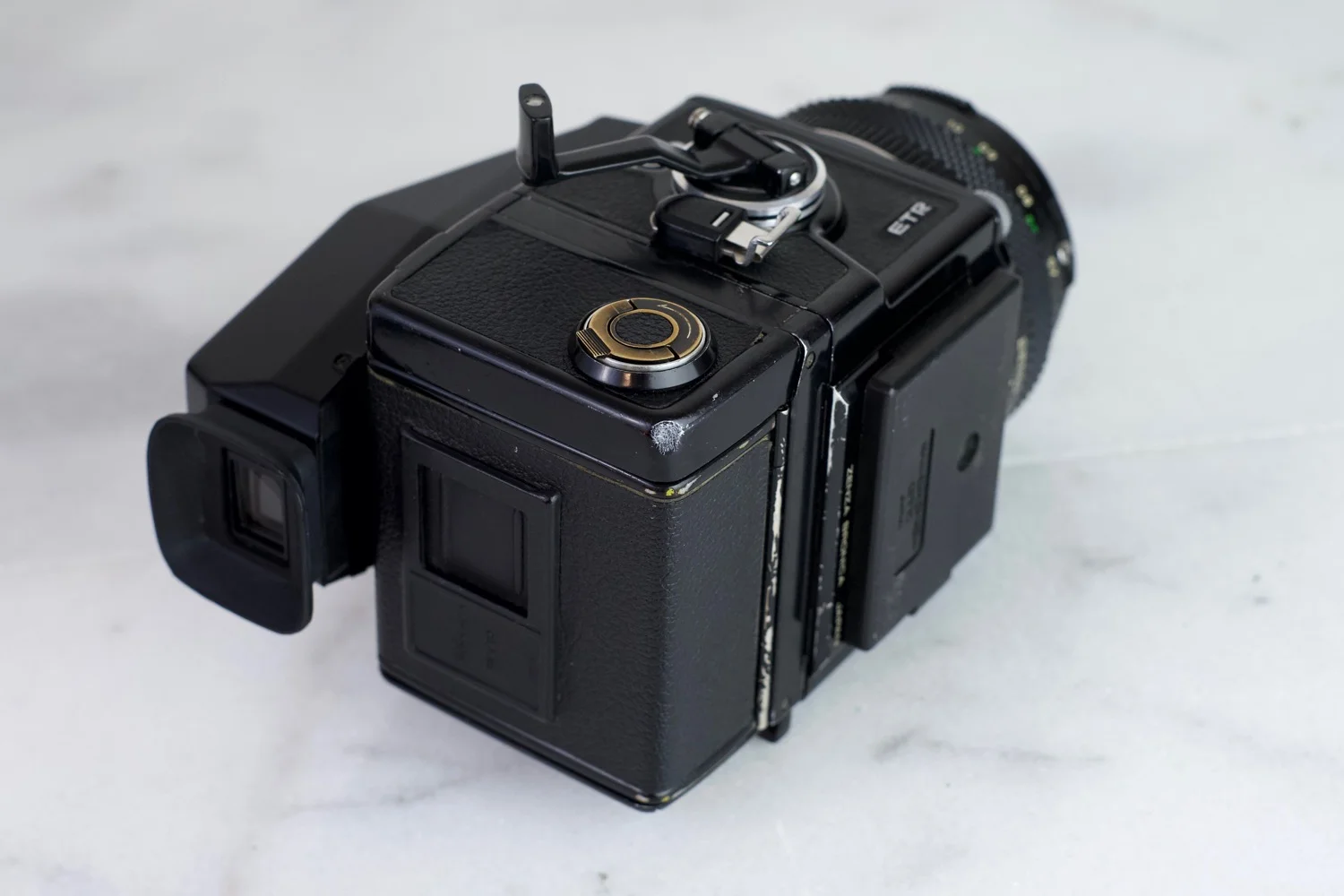 D837-80 ZENZA BRONICA ETR/ZENZANON MC 1:2.8 50mm 中判フィルム
